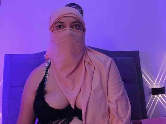 EmiraFalak22