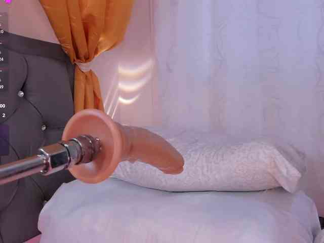 EmiraFalak22 webcam