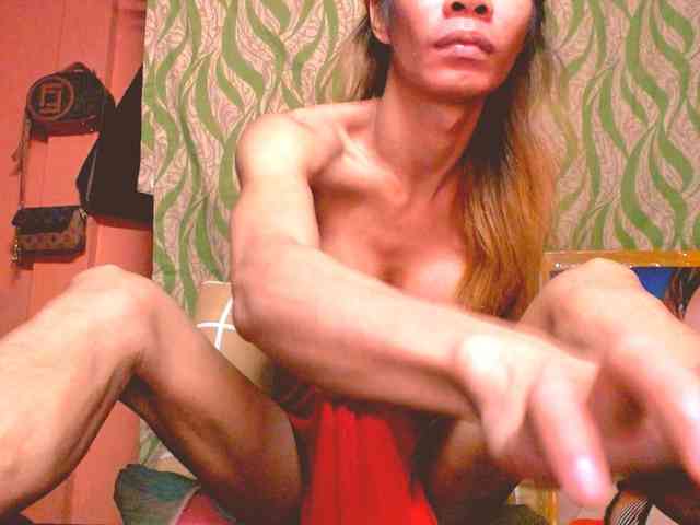 11NCHSELFSUCKTS Live Webcam on BongaCams