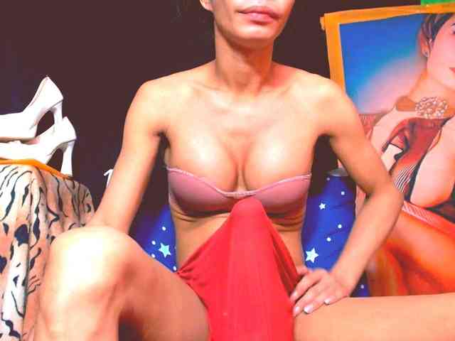 11NCHSELFSUCKTS Live Webcam on BongaCams