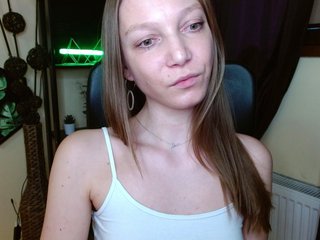 EmillyExtasy Porn Show