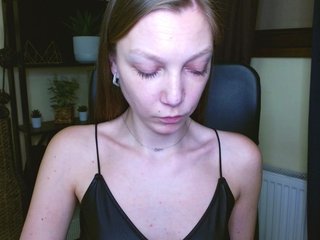 EmillyExtasy Porn Show