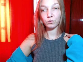 EmillyExtasy Porn Show