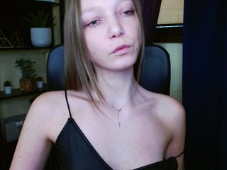 EmillyExtasy Porn Show