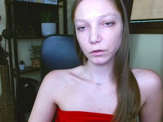 EmillyExtasy Porn Show