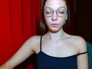 EmillyExtasy Porn Show