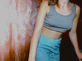 EmillyExtasy Porn Show