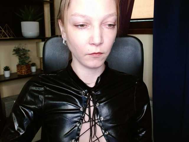 EmillyExtasy from BongaCams is Freechat