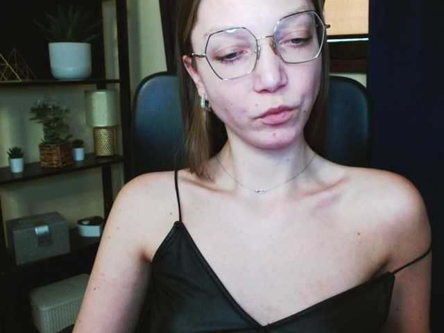 EmillyExtasy from BongaCams is Freechat