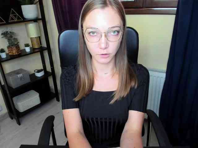 EmillyExtasy webcam