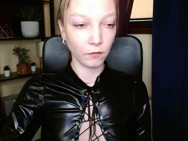 EmillyExtasy Live Webcam on BongaCams