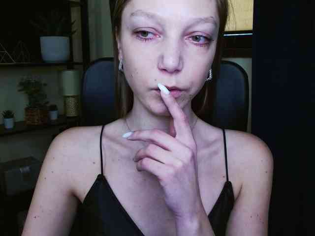 EmillyExtasy EmillyExtasy