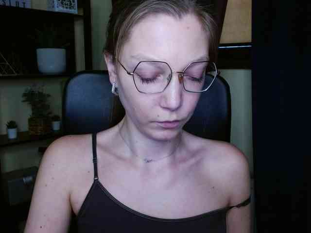 EmillyExtasy Live Webcam on BongaCams