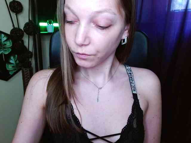 EmillyExtasy Live Webcam on BongaCams