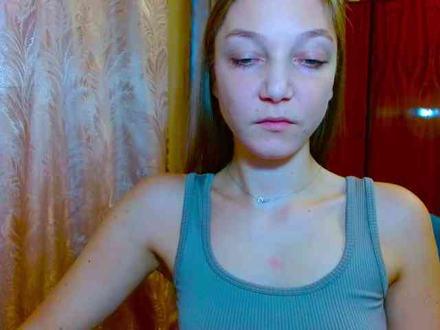 EmillyExtasy webcam