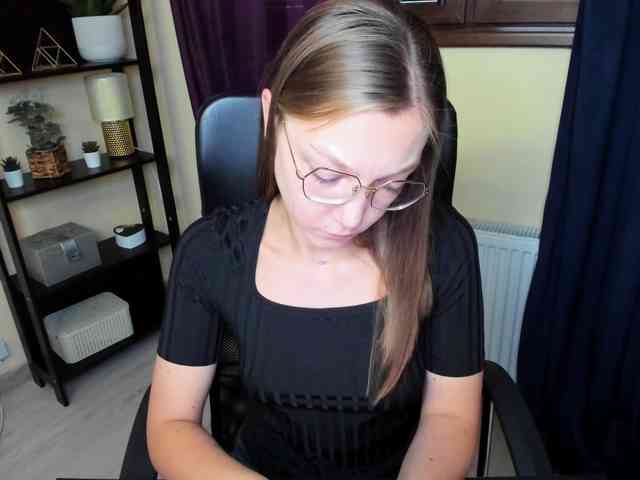 EmillyExtasy webcam