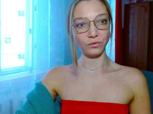 EmillyExtasy webcam