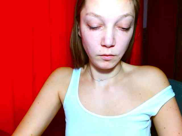 EmillyExtasy webcam