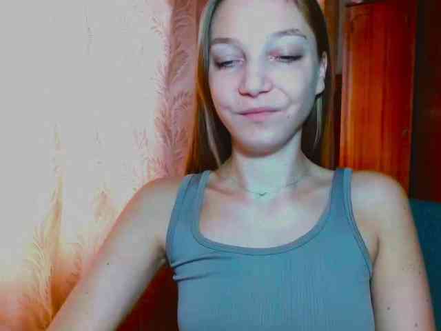 EmillyExtasy webcam