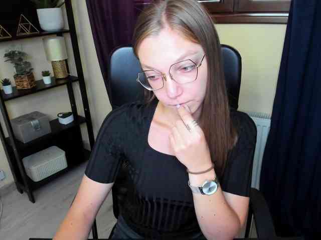 EmillyExtasy webcam