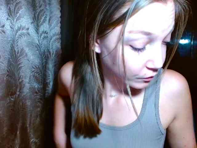EmillyExtasy webcam