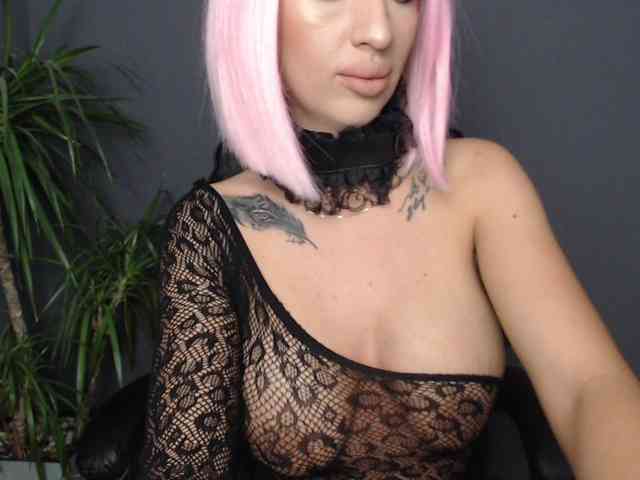 Mistresszora01 webcam
