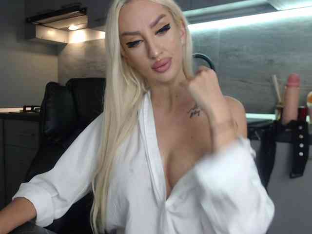 Mistresszora01 webcam