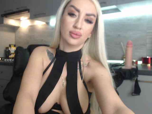 Mistresszora01 webcam