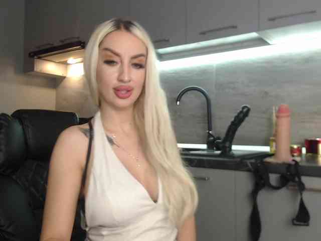 Mistresszora01 webcam