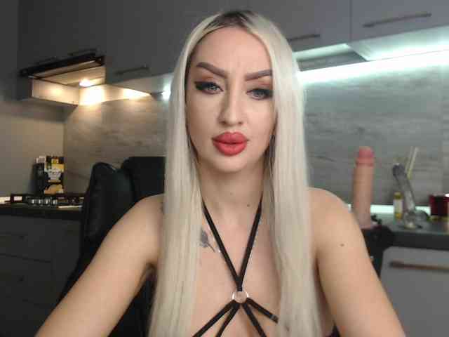 Mistresszora01 webcam
