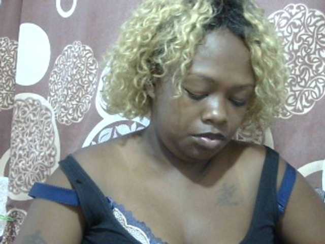 May-sexy's BongaCams show and profile