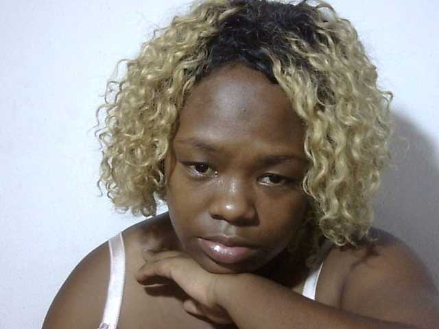 May-sexy's BongaCams show and profile