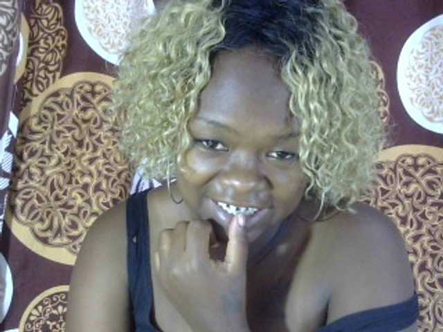 May-sexy's BongaCams show and profile