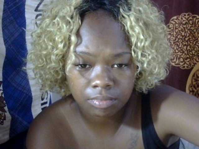 May-sexy's BongaCams show and profile