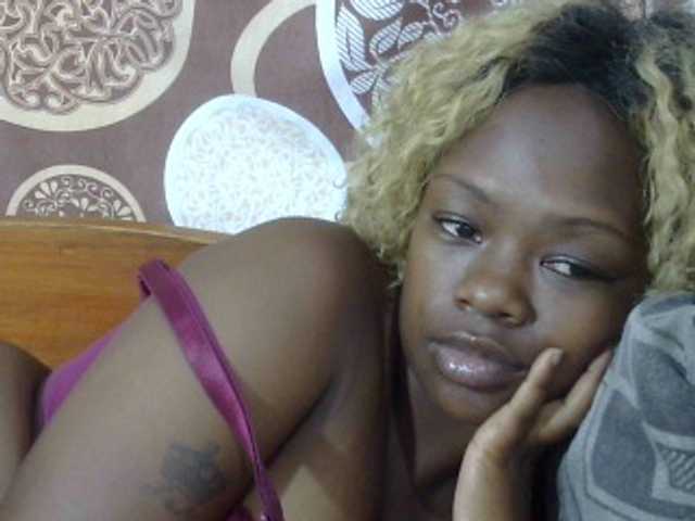 May-sexy's BongaCams show and profile