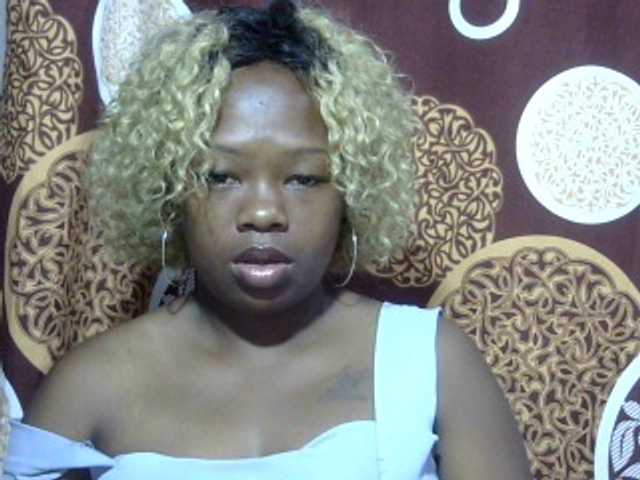 May-sexy's BongaCams show and profile