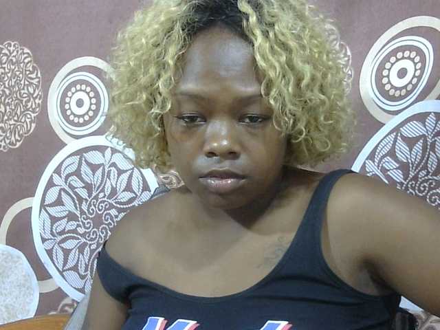 May-sexy's BongaCams show and profile