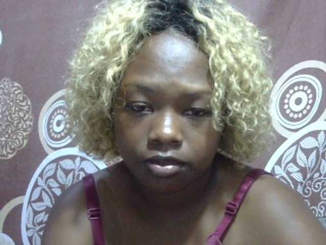 May-sexy's BongaCams show and profile