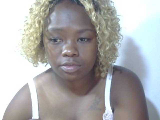 May-sexy's BongaCams show and profile