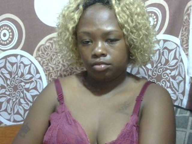 May-sexy's BongaCams show and profile