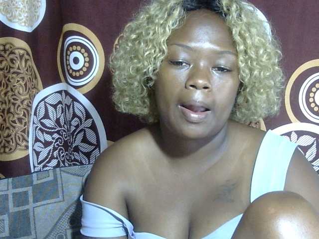 May-sexy's BongaCams show and profile