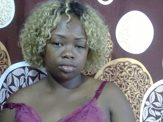 May-sexy's BongaCams show and profile