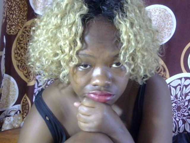 May-sexy's BongaCams show and profile