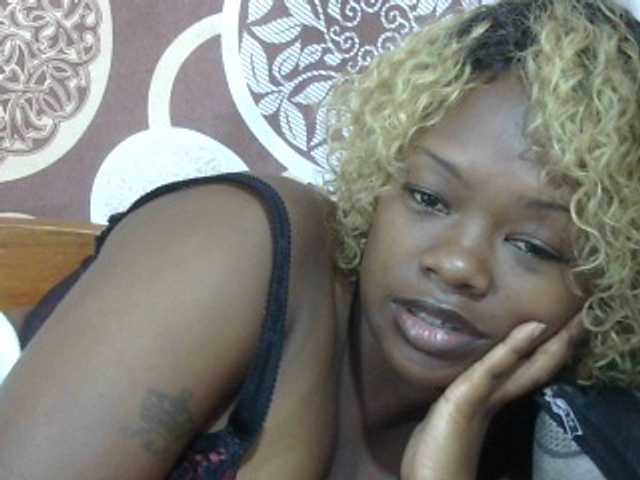 May-sexy's BongaCams show and profile