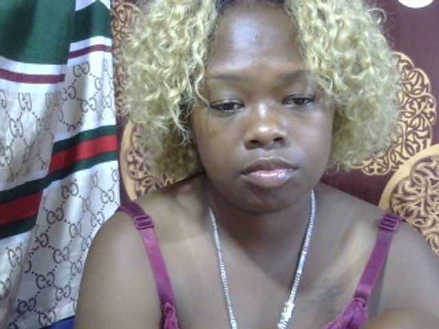 May-sexy's BongaCams show and profile