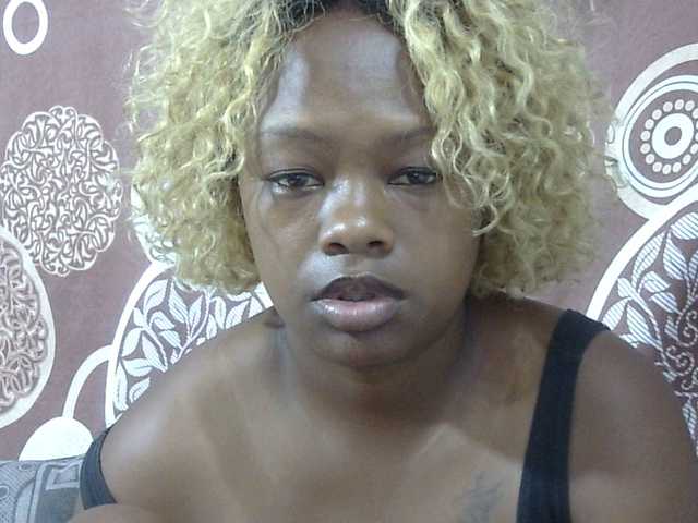 May-sexy's BongaCams show and profile