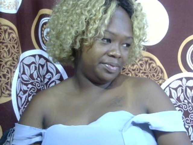 May-sexy's BongaCams show and profile