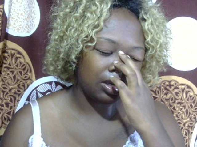 May-sexy's BongaCams show and profile