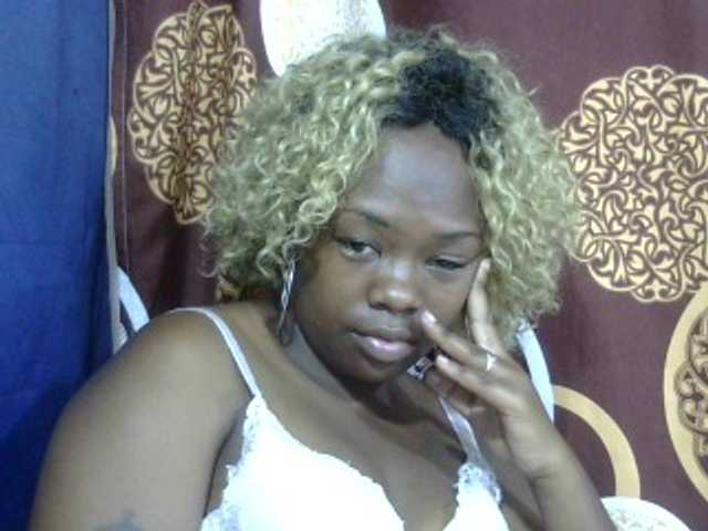 May-sexy's BongaCams show and profile