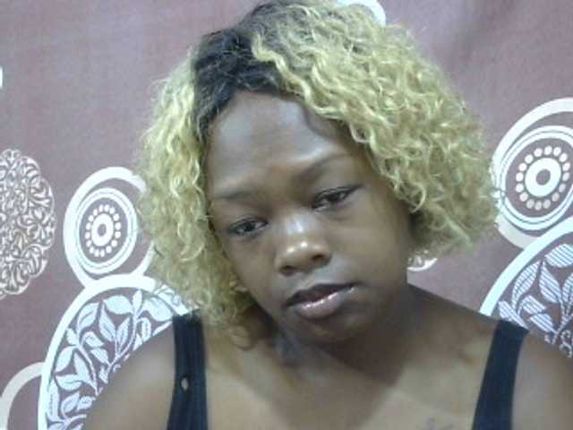 May-sexy's BongaCams show and profile